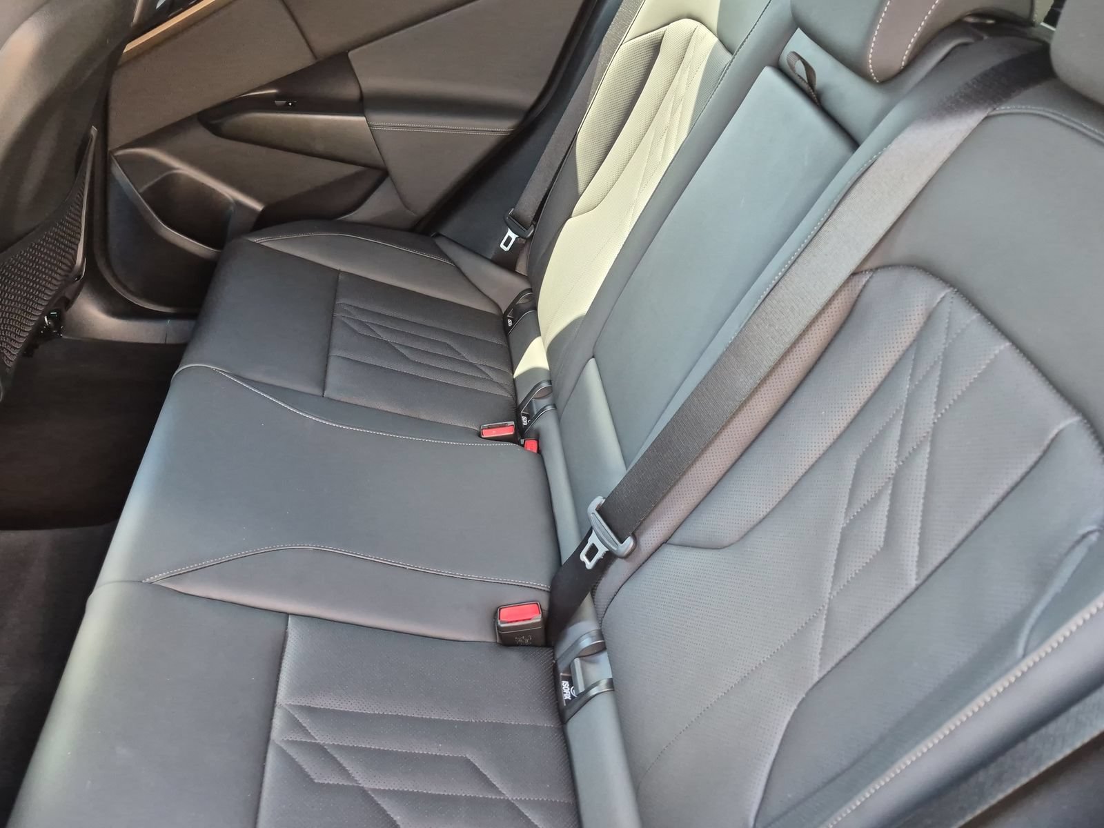 Used 2025 BMW X3 xDrive30i w/ Convenience Package AWD/4WD image 18