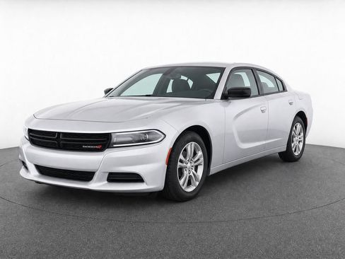 Used 2023 Dodge Charger SXT RWD image 1