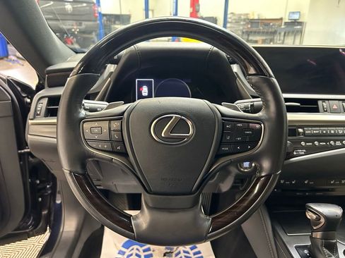 Used 2019 Lexus ES 350 w/ Premium Package FWD image 25