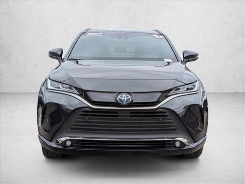 Used 2024 Toyota Venza Nightshade AWD/4WD image 2