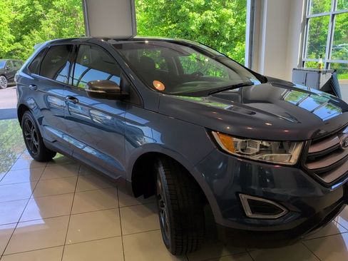 Used 2018 Ford Edge SEL w/ Equipment Group 201A AWD/4WD image 7
