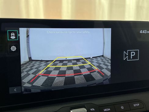 Used 2025 Kia K4 LXS image 26