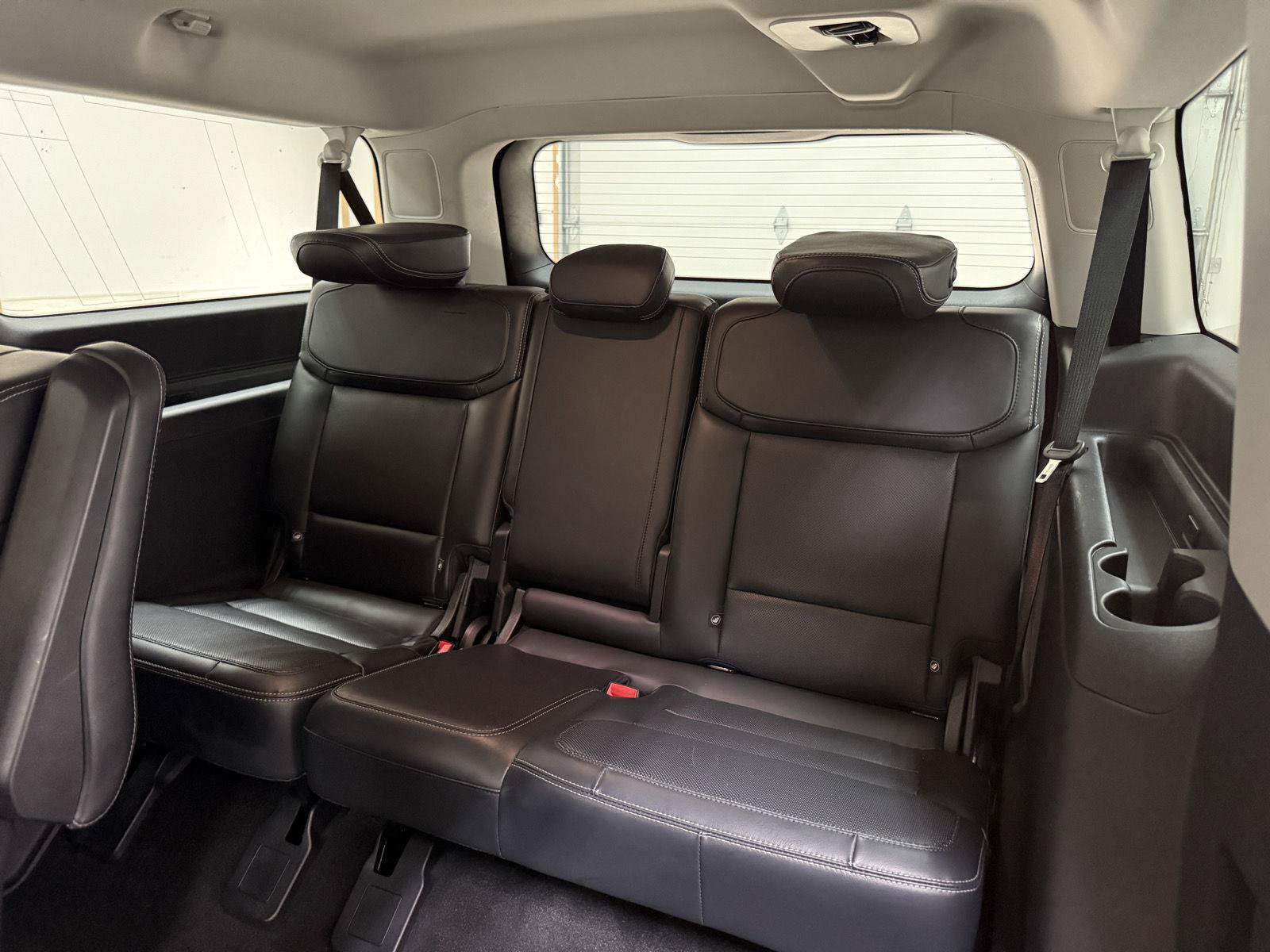Used 2025 Ford Expedition Max Platinum AWD/4WD image 6