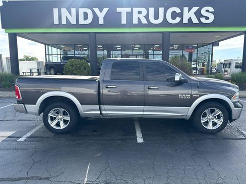 Used 2015 RAM 1500 Laramie AWD/4WD image 1