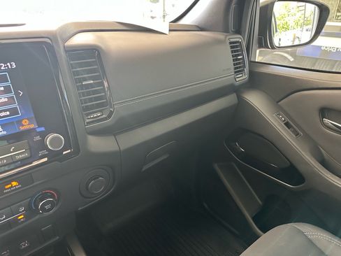 Used 2023 Nissan Frontier SV w/ Midnight Edition Package RWD image 32