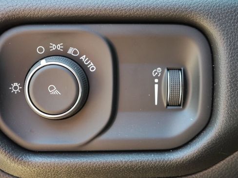 Used 2024 RAM 3500 Tradesman w/ Snow Chief Group AWD/4WD image 26