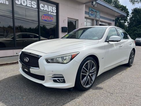 Used 2017 INFINITI Q50 3.0t Premium w/ Driver Assistance Package AWD/4WD image 5