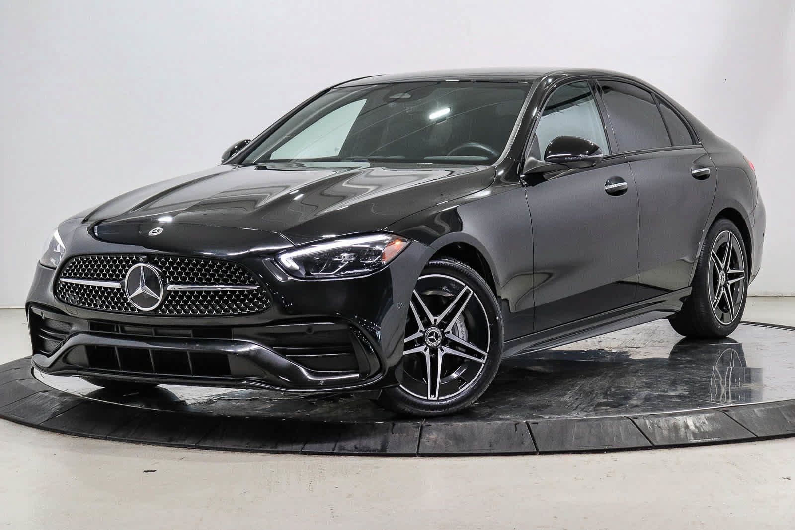 Used 2024 Mercedes-Benz C 300 Sedan image 1