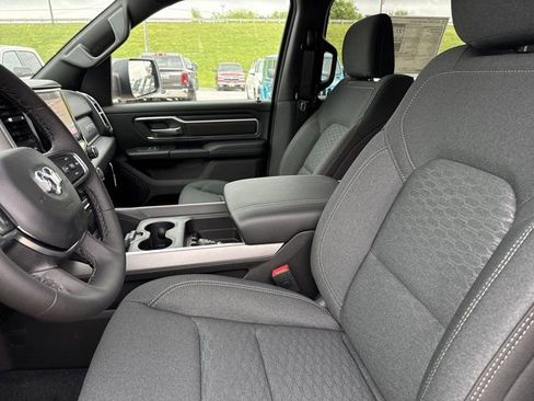 New 2026 RAM 1500 Big Horn AWD/4WD image 5