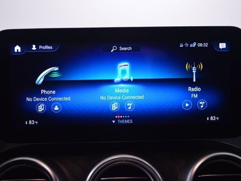 Used 2021 Mercedes-Benz GLC 300 4MATIC image 25