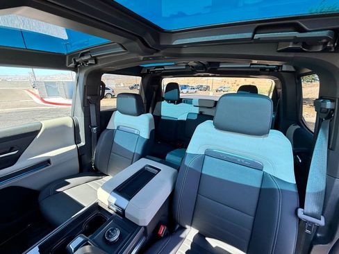 New 2026 GMC Hummer EV 4x4 Crew Cab image 25