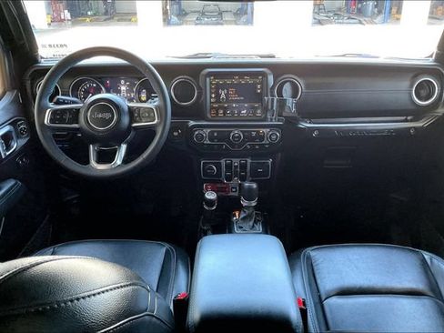 Used 2023 Jeep Wrangler Unlimited Rubicon 4xe w/ Safety Group AWD/4WD image 15