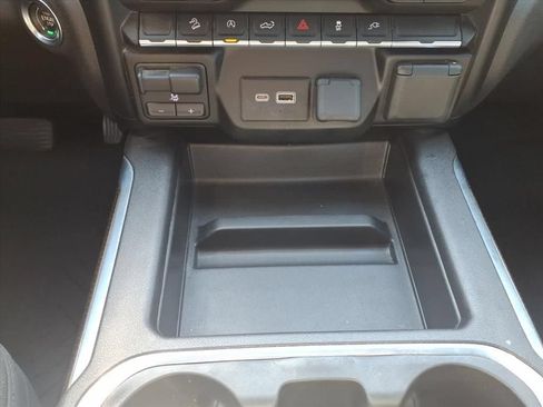 Used 2020 Chevrolet Silverado 1500 RST AWD/4WD image 27