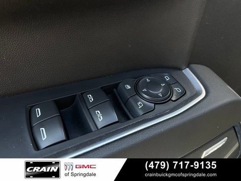 Used 2022 GMC Sierra 1500 SLT w/ SLT Convenience Package AWD/4WD image 11