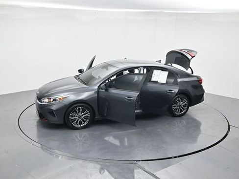 Used 2024 Kia Forte GT-Line w/ GT-Line Premium Package image 44