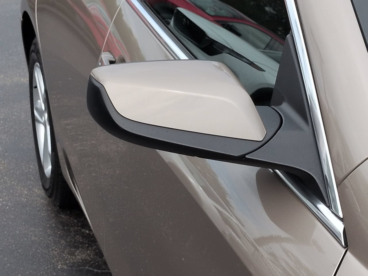 Used 2025 Chevrolet Malibu LS FWD image 12
