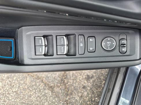 Used 2024 Honda Accord EX image 12