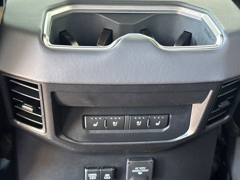 New 2026 Toyota Tundra Platinum AWD/4WD image 15