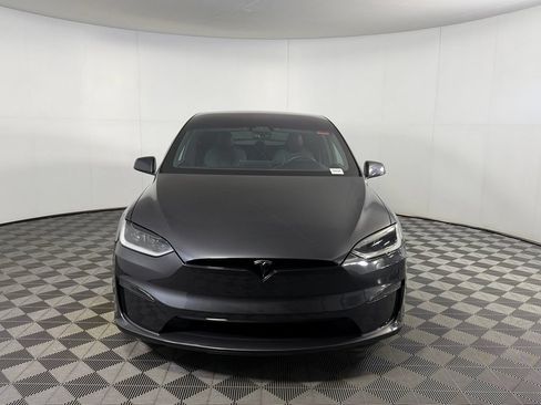 Used 2024 Tesla Model X AWD/4WD image 3