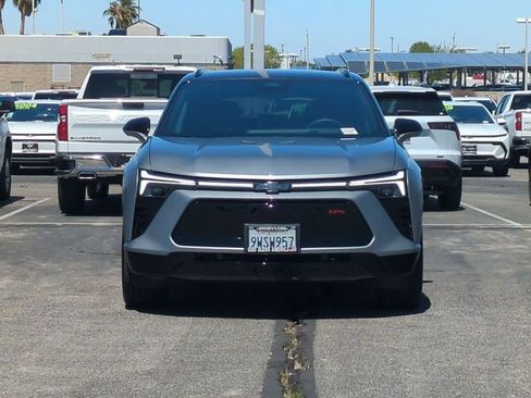 Used 2026 Chevrolet Blazer EV RS image 3