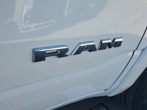 Used 2025 RAM 1500 Big Horn image 29