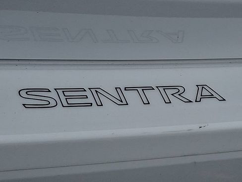 Used 2024 Nissan Sentra S FWD image 31
