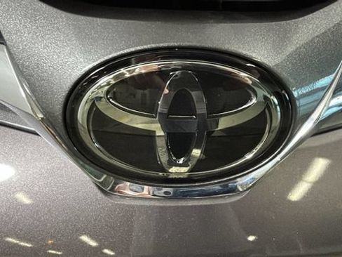 Used 2020 Toyota Sienna XLE FWD image 8