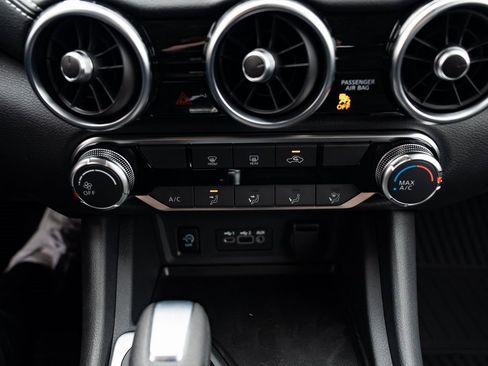 New 2025 Nissan Sentra SV w/ Trunk Package image 16