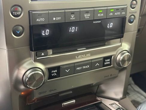 Used 2015 Lexus GX 460 w/ Premium Package AWD/4WD image 21