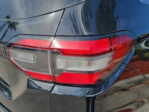 Used 2024 Honda Pilot Touring image 30