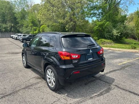 Used 2012 Mitsubishi Outlander Sport SE AWD/4WD image 3