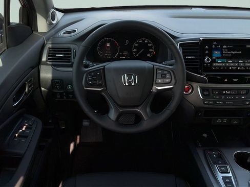 New 2026 Honda Ridgeline RTL image 13