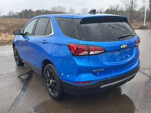 Used 2024 Chevrolet Equinox LT w/ LPO, Floor Liner Package image 3