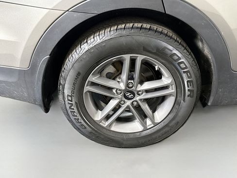 Used 2018 Hyundai Santa Fe Sport AWD/4WD image 32