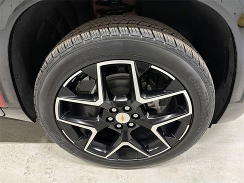 New 2026 Chevrolet Traverse High Country w/ LPO, Illumination Package image 14