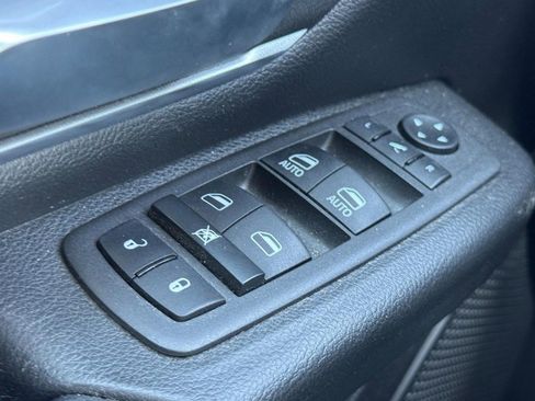 Used 2022 RAM 1500 Big Horn AWD/4WD image 25