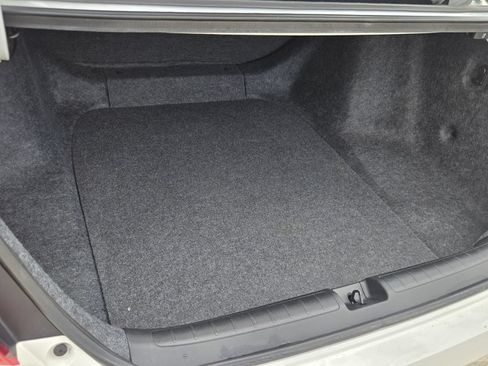 Used 2022 Honda Accord LX image 15
