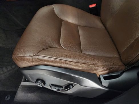 Used 2023 Volvo XC90 B6 Plus w/ Protection Package Premier image 24