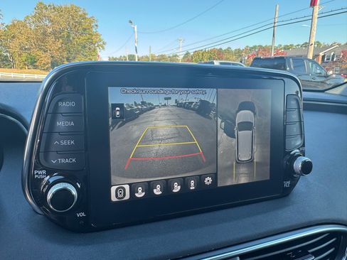 Used 2020 Hyundai Santa Fe Limited image 31