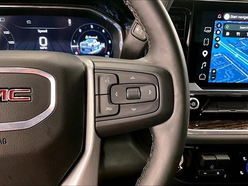 Used 2025 GMC Sierra 2500 SLE w/ SLE Value Package; AWD/4WD image 27