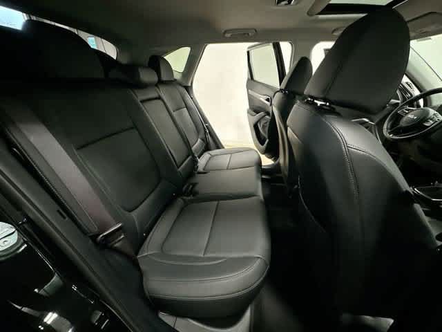 Used 2025 Kia Seltos EX w/ EX Sunroof Package AWD/4WD image 26