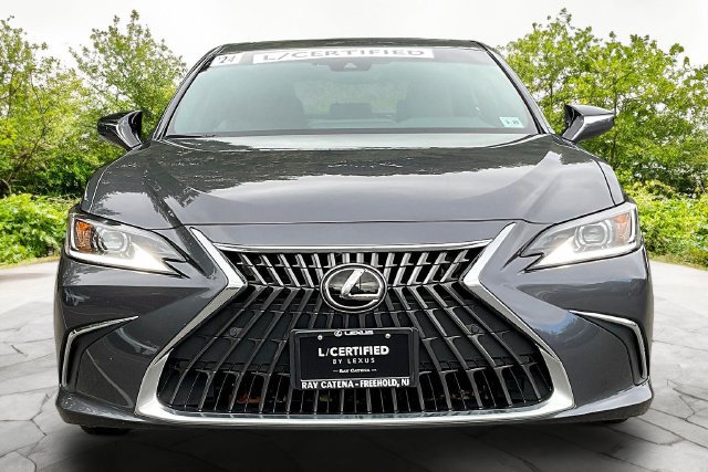 Certified 2024 Lexus ES 350 w/ Premium Package FWD image 2