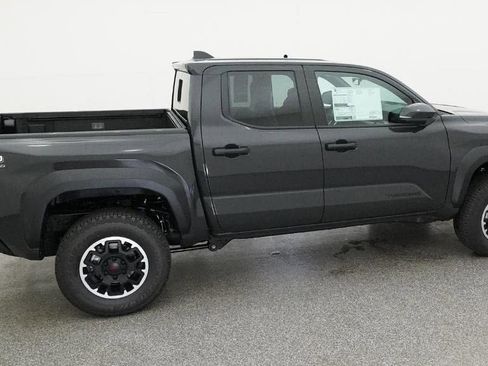 Used 2026 Toyota Tacoma TRD Off-Road image 17