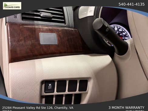 Used 2015 Nissan Quest S FWD image 18