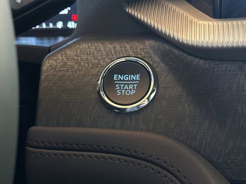 New 2026 Ford Explorer Platinum image 23