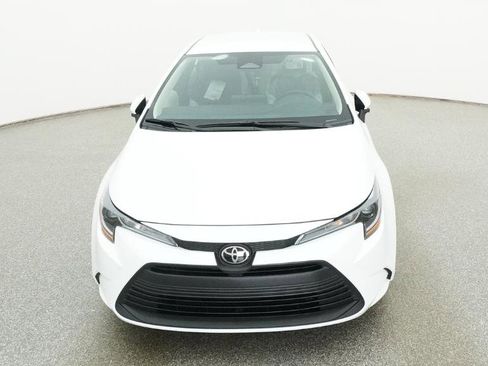 New 2026 Toyota Corolla LE FWD image 2