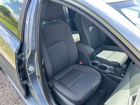 Used 2024 Toyota Corolla LE FWD image 16