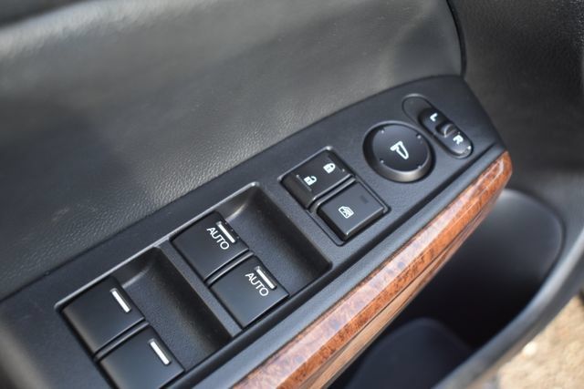 Used 2012 Honda Accord EX-L image 17