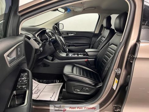 Used 2019 Ford Edge SEL w/ Equipment Group 201A FWD image 31