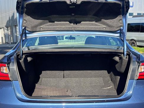 Used 2020 Subaru Legacy w/ Alloy Wheel Package image 13